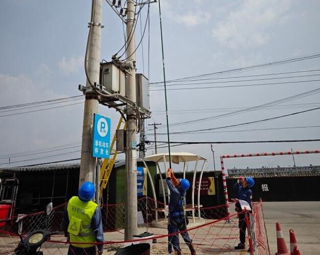 云南麒麟供電局著力解決變壓器重過載問題 提升用戶滿意度