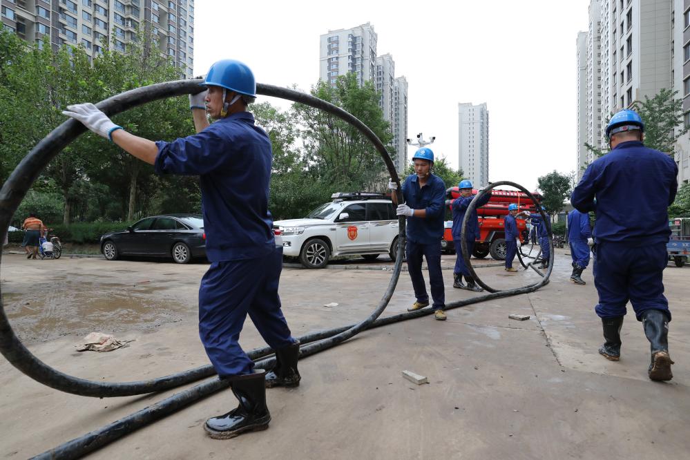 電來了，光就來了——河北涿州加快電力設(shè)施搶修見聞