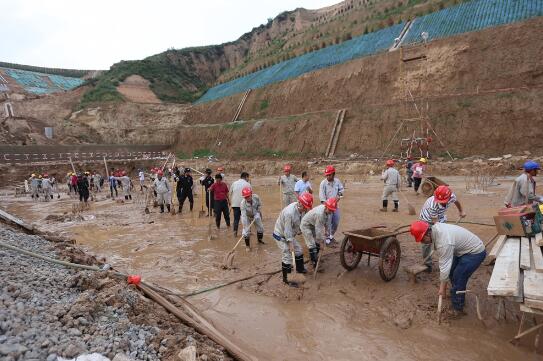 中國大唐：心牽百姓冷暖　肩扛圣地藍天